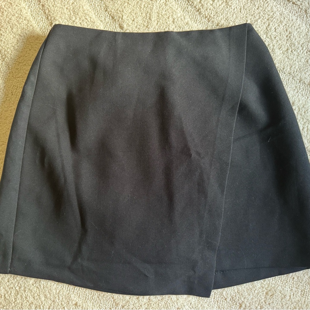 Abercrombie & Fitch Black Mini Skirt